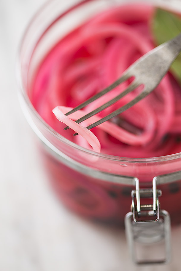 pickled-red-onion-on-fork