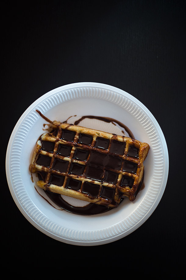 Waffle-with-Nutella